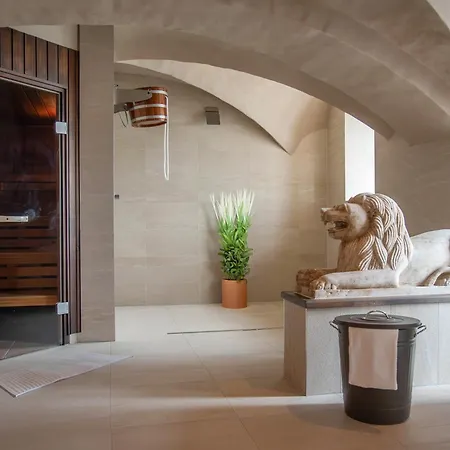 Schloss Rattey - Haus Weinwerk