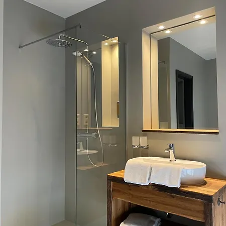 Schloss Rattey - Haus Weinwerk 酒店 Schonbeck (Mecklenburg-Vorpommern)