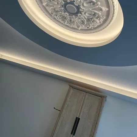 Schloss Rattey - Haus Weinwerk * Schonbeck (Mecklenburg-Vorpommern)